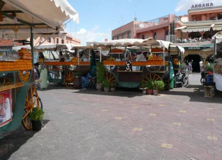 MarokkoNet2008-Marrakech_JamaaElfna-0003.jpg